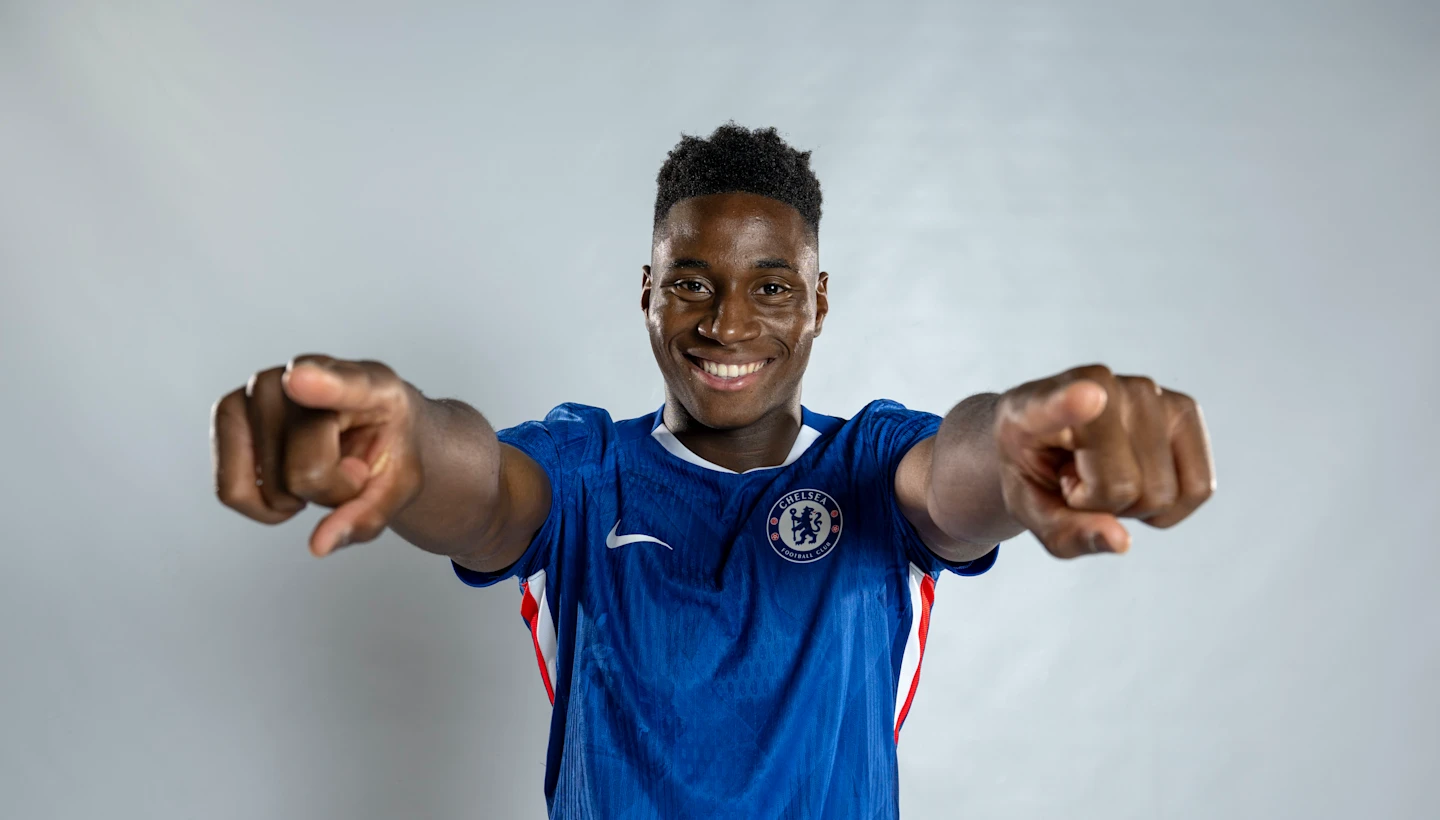 Chelsea a dezvăluit numărul pe care Dario Essugo îl va purta în tricoul echipei