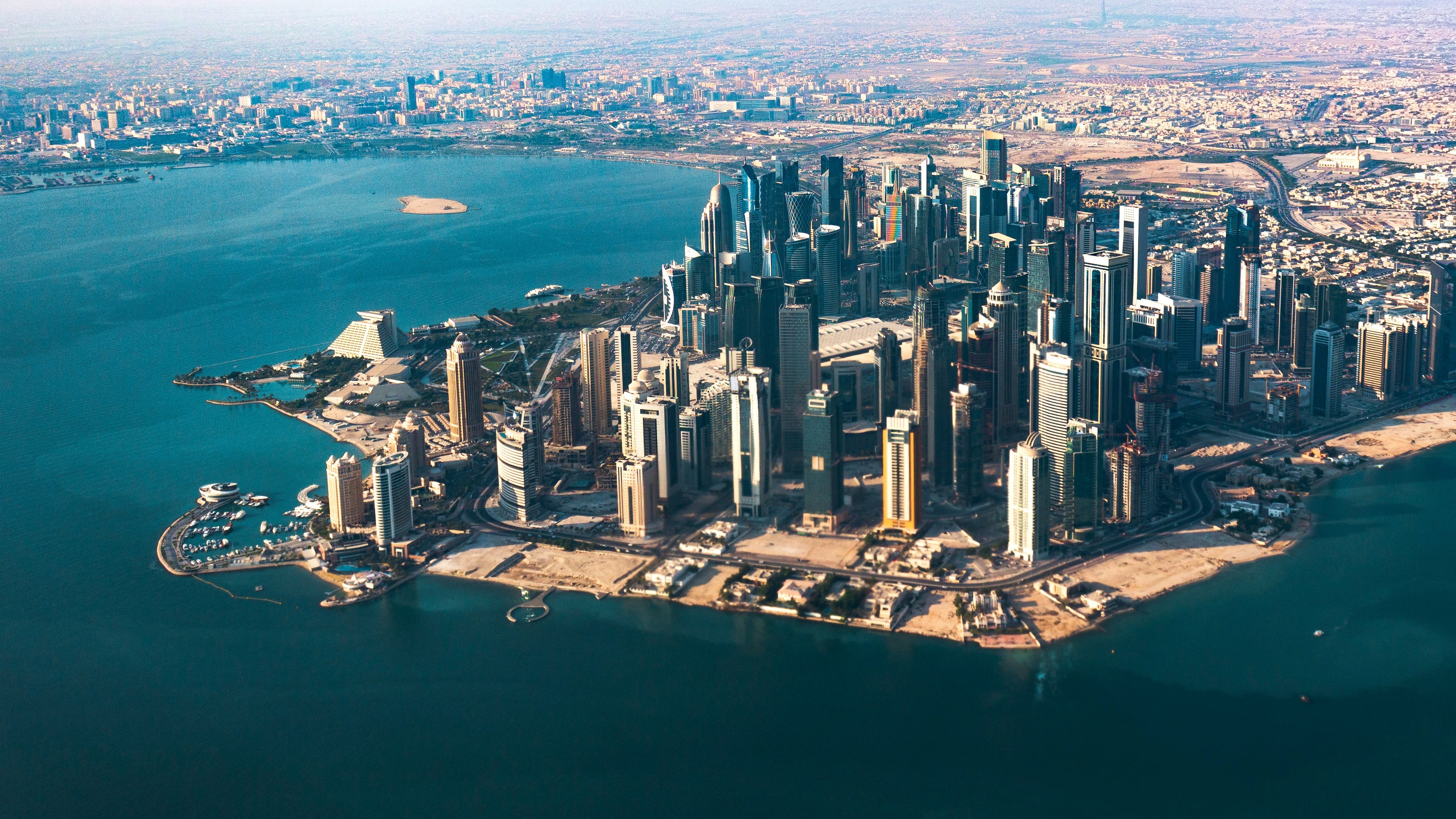 Atac fără precedent la Doha Israelul lovește lideri Hamas în capitala Qatarului