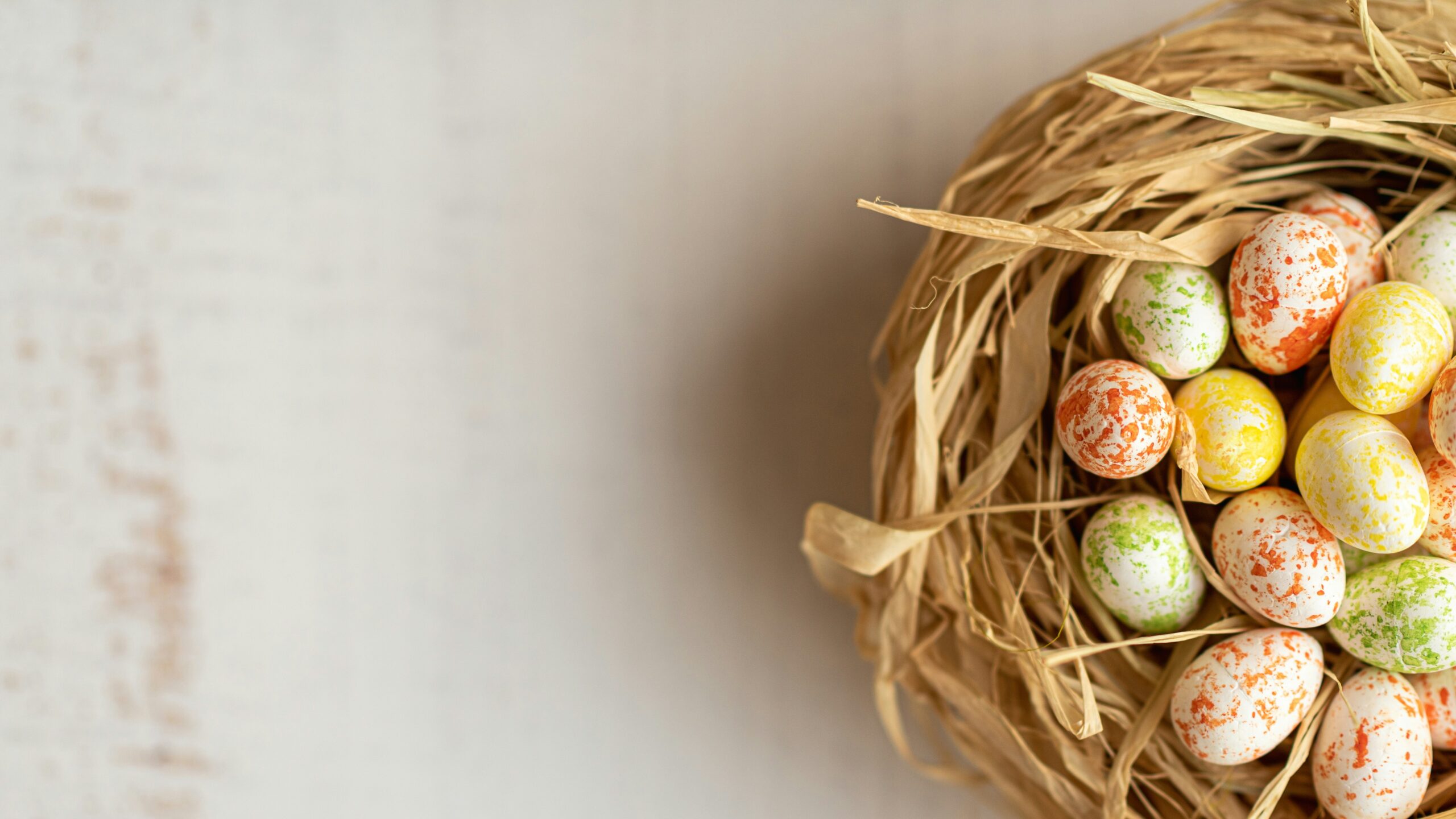 Tradiții și obiceiuri în a doua zi de Paște: Cum continuă sărbătoarea Învierii în România